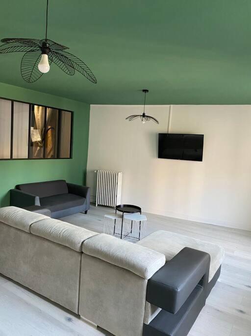Gite De Tom Et Mag Classe 3 * Clevacances Villa Pontgibaud Exterior foto