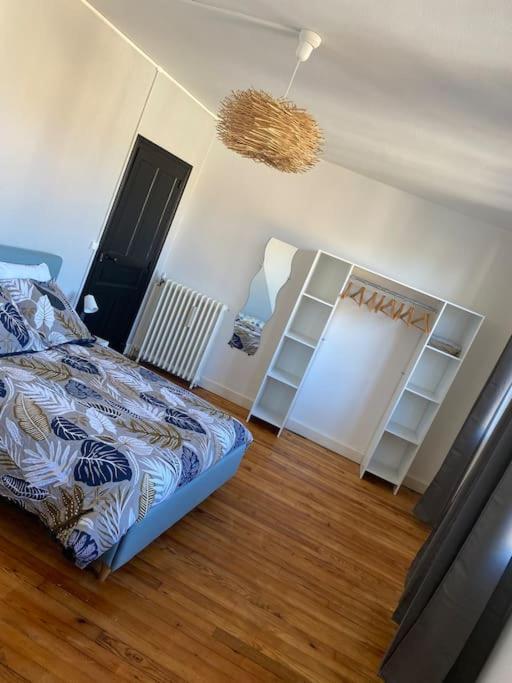 Gite De Tom Et Mag Classe 3 * Clevacances Villa Pontgibaud Exterior foto