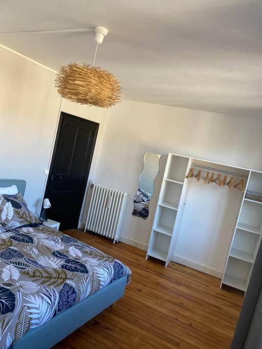 Gite De Tom Et Mag Classe 3 * Clevacances Villa Pontgibaud Exterior foto
