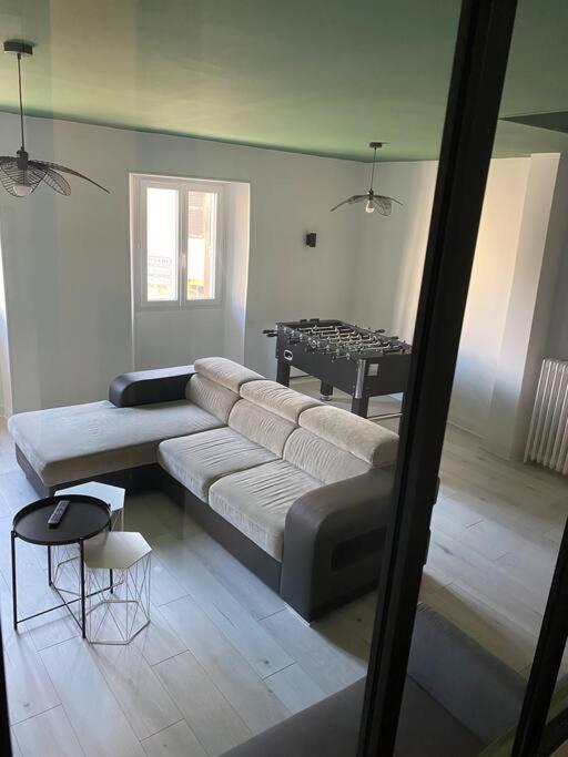 Gite De Tom Et Mag Classe 3 * Clevacances Villa Pontgibaud Exterior foto